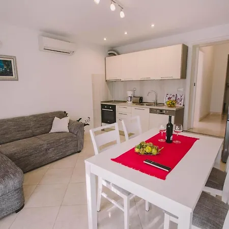 Jasna Apartamento *